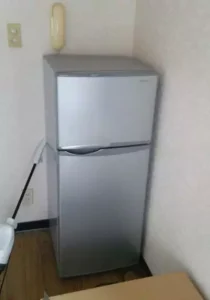 シルバー2ドア冷蔵庫
